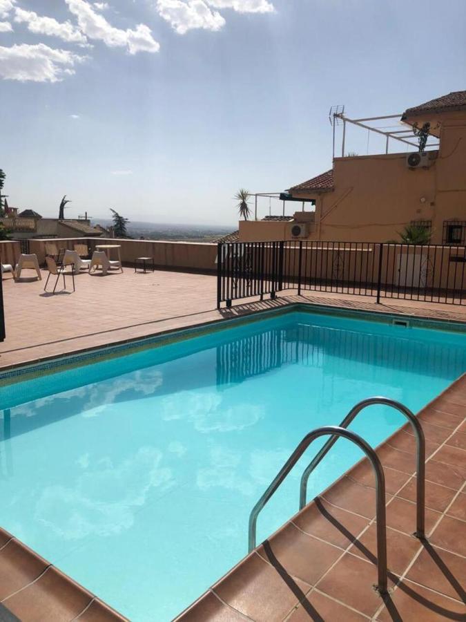 Tuguest Alhacaba Apartment - Free Parking Гранада Экстерьер фото